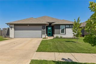 3440 Pagoda Pead Drive, Yukon, OK 73099