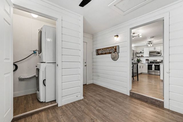 411 E Tucker Boulevard, Arlington, TX 76010