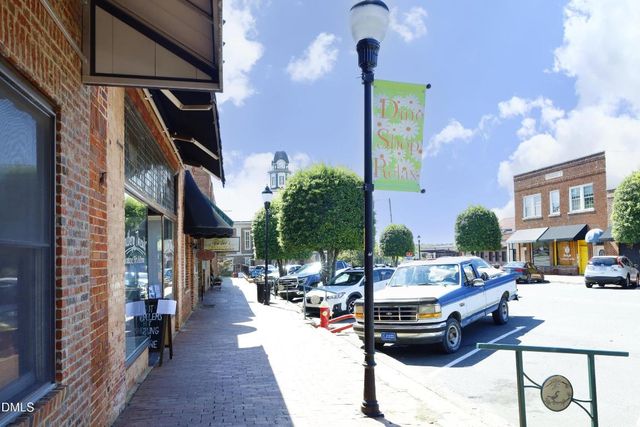 25 Juleann Lane, Pittsboro, NC 27312