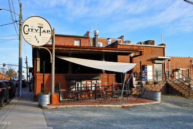 25 Juleann Lane, Pittsboro, NC 27312