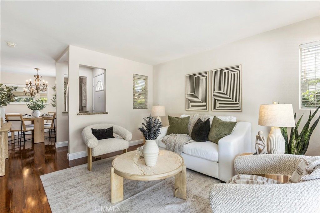 Image 10 of property listing at 1 Via Garceta, Rancho Santa Margarita, CA 92688