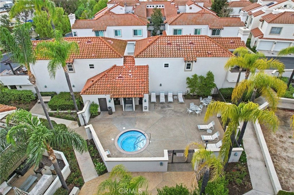 Image 29 of property listing at 1 Via Garceta, Rancho Santa Margarita, CA 92688