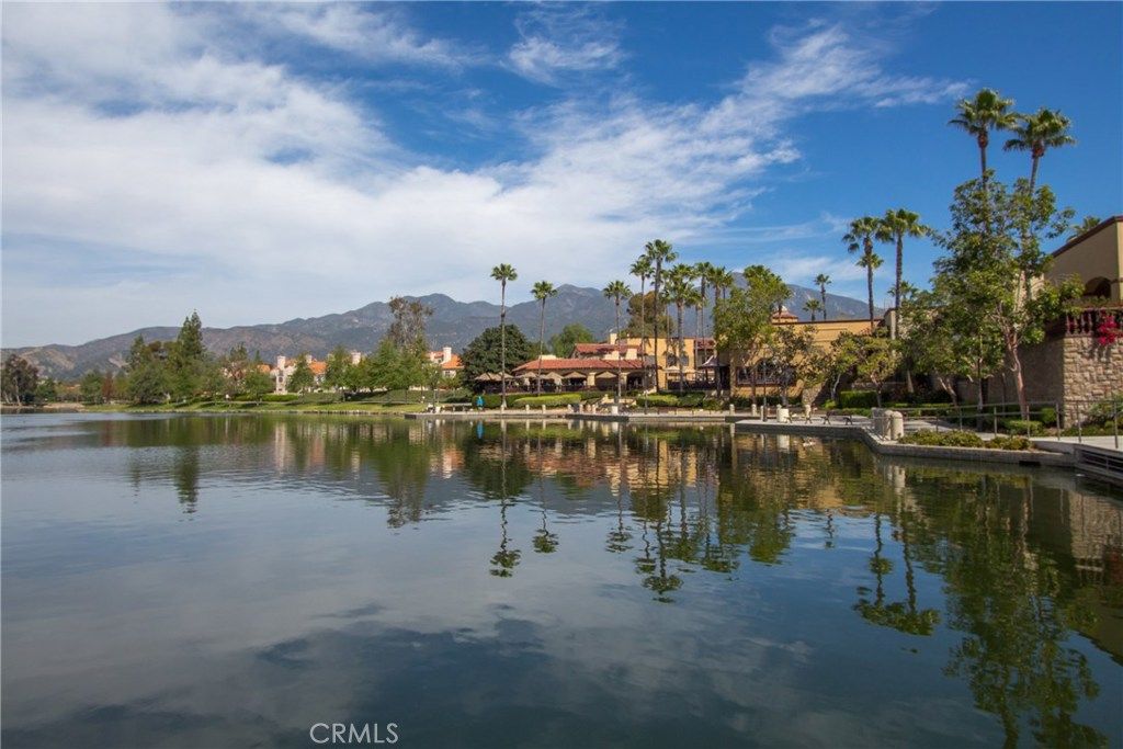 Image 40 of property listing at 1 Via Garceta, Rancho Santa Margarita, CA 92688
