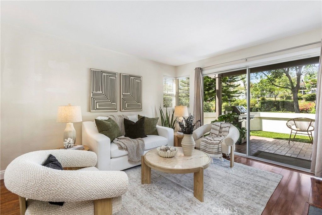 Image 8 of property listing at 1 Via Garceta, Rancho Santa Margarita, CA 92688