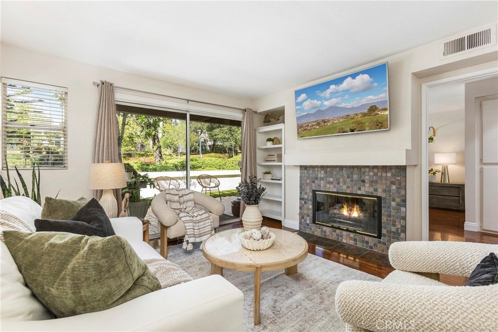 Image 9 of property listing at 1 Via Garceta, Rancho Santa Margarita, CA 92688