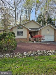 48 WINDJAMMER RD, Ocean Pines, MD 21811