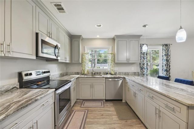 4142 Blackhawk Drive, Stone Mountain, GA 30083