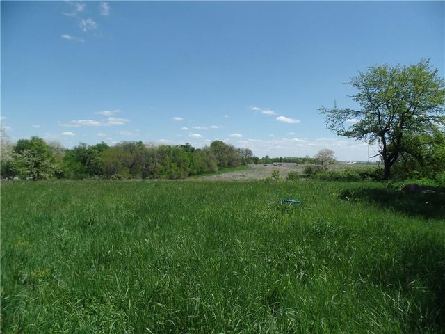 9121 NW Old Stagecoach Road, Kansas City, MO 64154