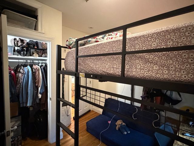830 Huntington Ave 1, Boston, MA 02115