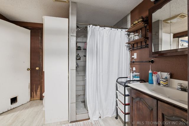 1615 Baltimore Avenue, Muskogee, OK 74403