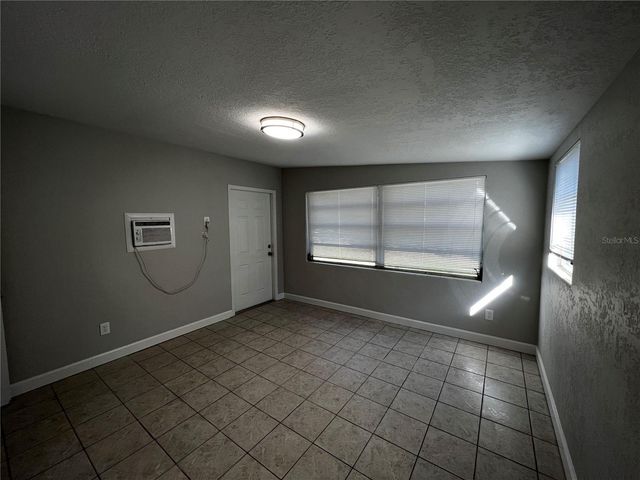 1931 CARRIGAN AVENUE, Winter Park, FL 32792