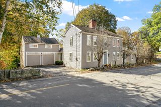 17 Maple St, Sterling, MA 01564