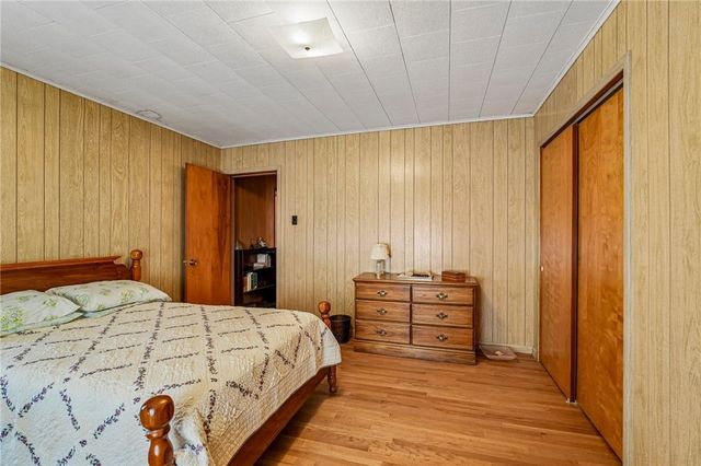 1612 Hanna St, New Castle, PA 16102