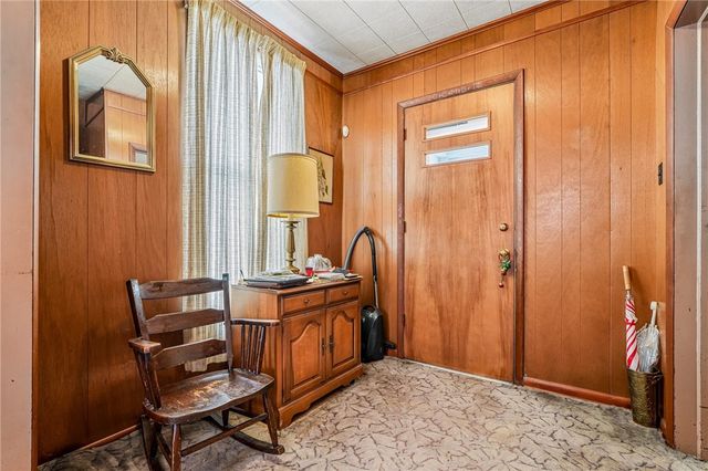1612 Hanna St, New Castle, PA 16102