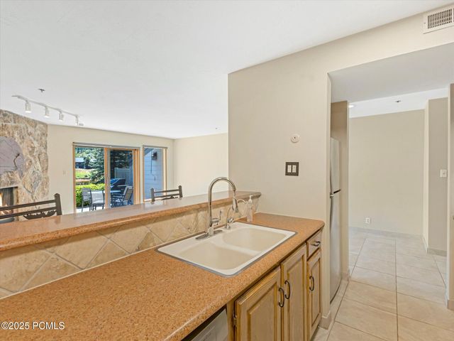 1574 N Deer Valley Drive N Drive, Park City, UT 84060