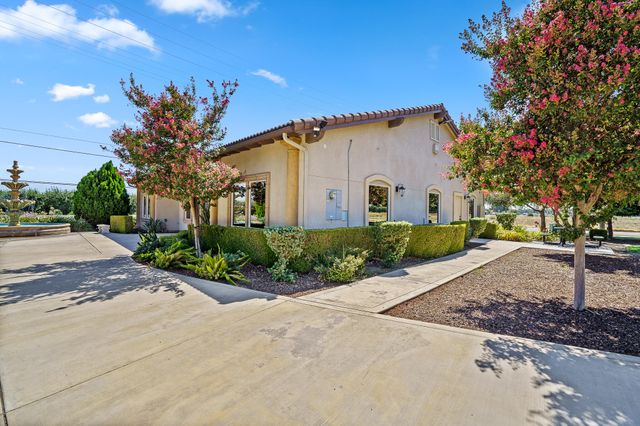 Parcel 3 Stover/ Caldwell, Visalia, CA 93292