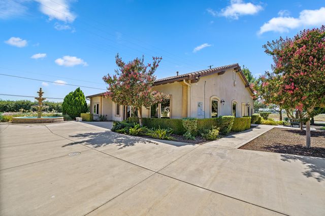 Parcel 3 Stover/ Caldwell, Visalia, CA 93292
