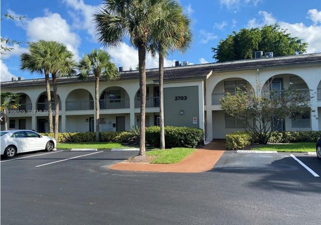 2703 Nassau Bend E2, Coconut Creek, FL 33066