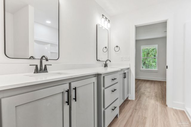 404 Bremen Ave, Pensacola, FL 32507