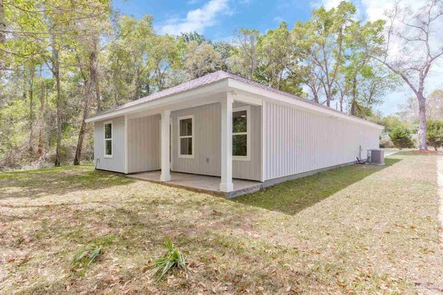 404 Bremen Ave, Pensacola, FL 32507
