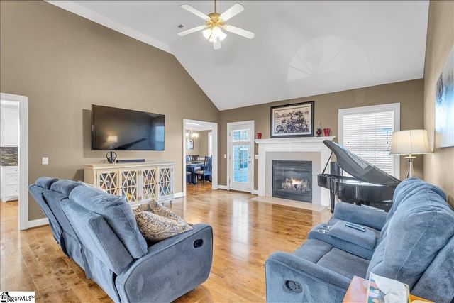 14 Manorwood Court, Simpsonville, SC 29681