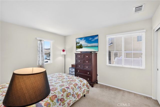 289 Kieswetter, Colton, CA 92324