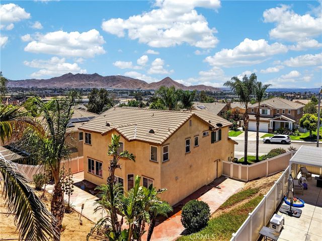289 Kieswetter, Colton, CA 92324