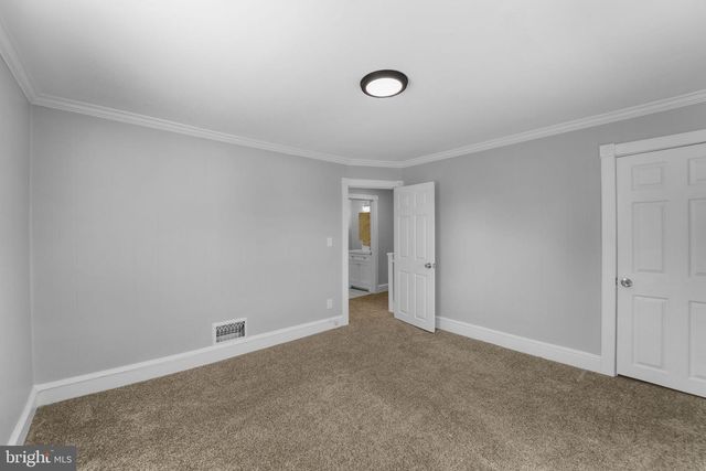 2652 S MAIN RD, Vineland, NJ 08360