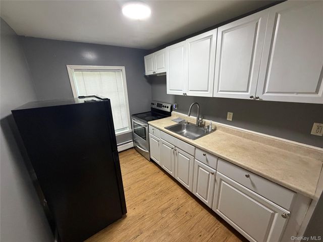 93 Catharine Street 2, Poughkeepsie, NY 12601