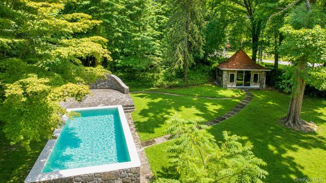 1320 Albany Post Road, Croton-on-hudson, NY 10520