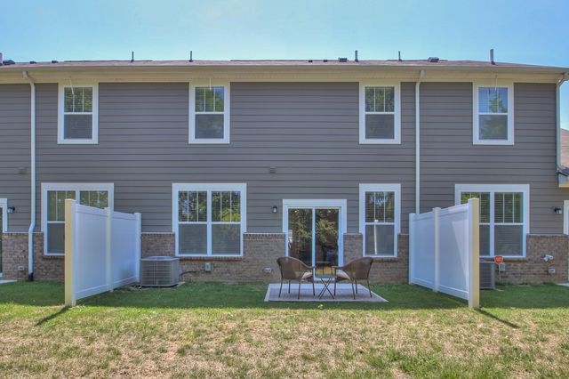 4218 Aragorn Way, Murfreesboro, TN 37128