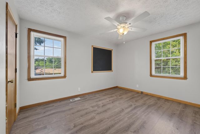 304 Notgrass Rd, Clarksville, TN 37042
