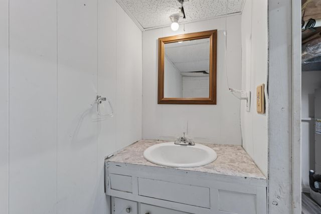 304 Notgrass Rd, Clarksville, TN 37042