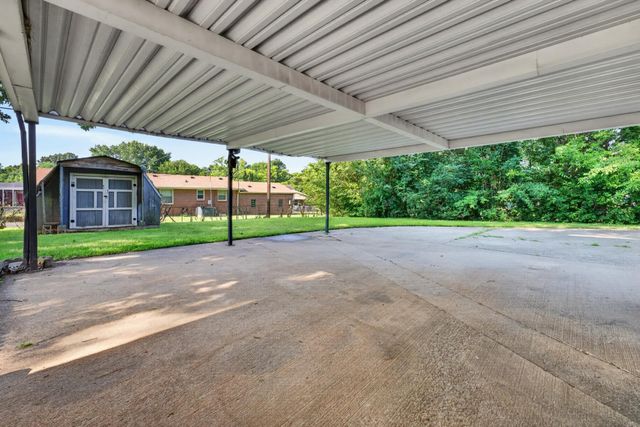 304 Notgrass Rd, Clarksville, TN 37042