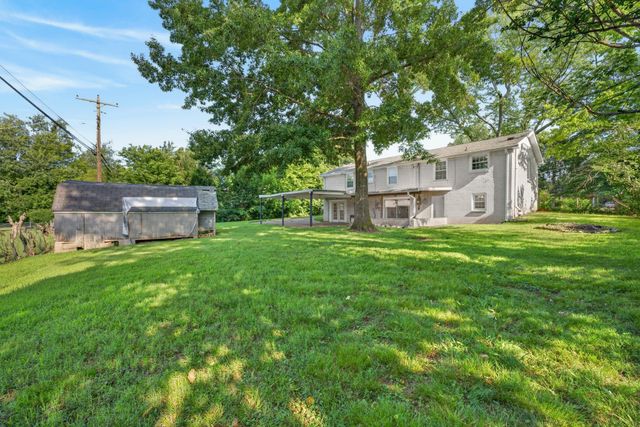 304 Notgrass Rd, Clarksville, TN 37042