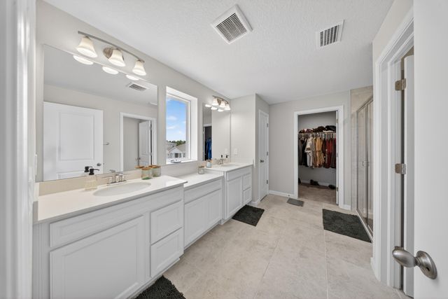 6612 Myakka Court, Vero Beach, FL 32967