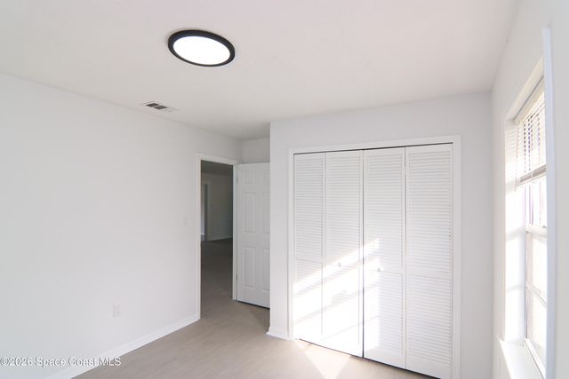 711 Kempten Street NW, Palm Bay, FL 32907