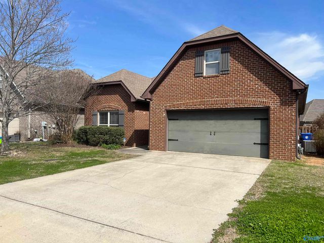 14424 Crooked Stick Place, Athens, AL 35611