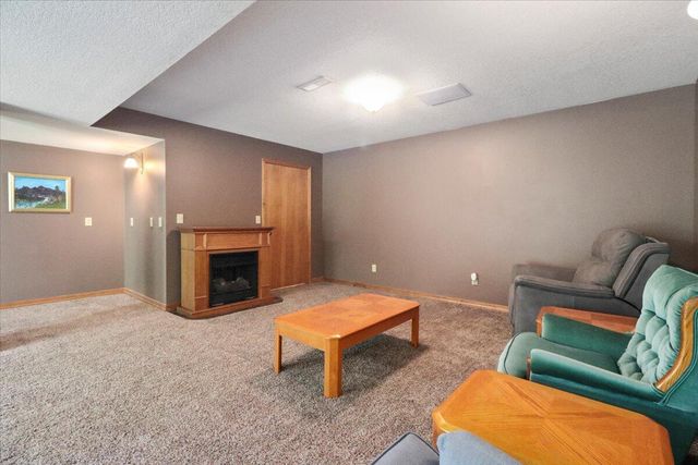 12794 County Road 8790, West Plains, MO 65775