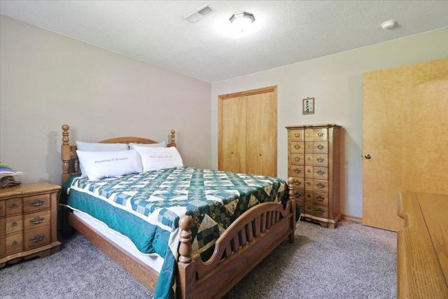 12794 County Road 8790, West Plains, MO 65775