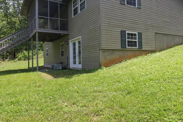 12794 County Road 8790, West Plains, MO 65775