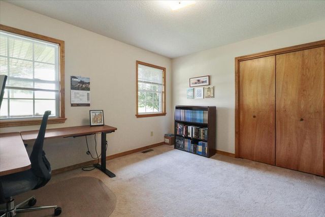 12794 County Road 8790, West Plains, MO 65775