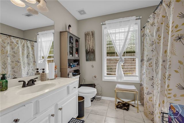 105 Hidden Lake Court, Hull, GA 30646