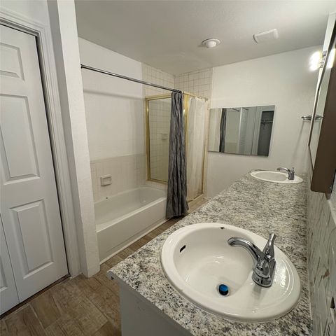 5913 Lake Hubbard Parkway 123, Garland, TX 75043