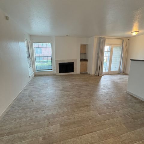 5913 Lake Hubbard Parkway 123, Garland, TX 75043