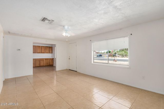 8101 E 4TH Avenue, Mesa, AZ 85208