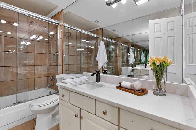 3105 San Jacinto Street 306, Dallas, TX 75204