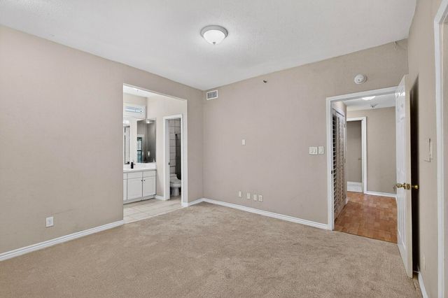 3105 San Jacinto Street 306, Dallas, TX 75204