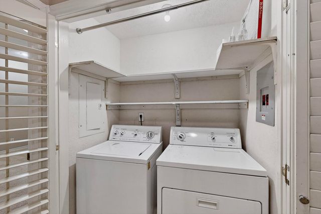 3105 San Jacinto Street 306, Dallas, TX 75204