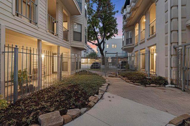 3105 San Jacinto Street 306, Dallas, TX 75204